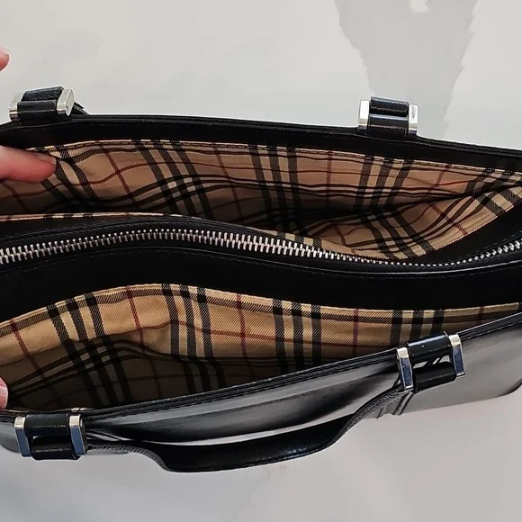 Burberry Leather Tote Bag Authentic – Classic Nova Check Side Panels & Interior - Picture 6 of 12